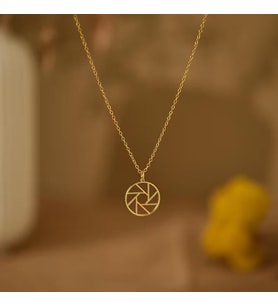 Kişiye Özel 925 Ayar Gümüş Tasarım Kamera Lensi Kolye (Gold)