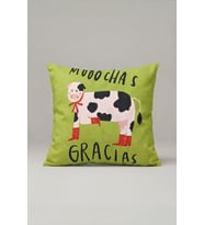 Yeşil Zemin İnek ve Gracias Yazılı Kırlent Kılıfı 185 – Gracias Cow Tasarım 45x45 cm