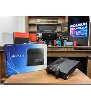 PlayStation 4 Parlak Kutulu 500 GB Tek Kol  playstation 4 - PlayStation4 - Ps4 - ps4 (İKİNCİ EL)