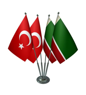 Masa Üstü Çeçenistan Bayrağı Türk Bayrağı Dörtlü Krom Direk Masa Bayrak Seti