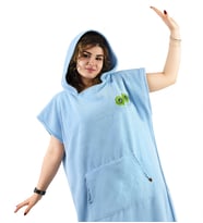 Unisex Welsoft Panço Havlu – Yumuşak, Cepli ve Kapüşonlu Tasarım (Mavi)