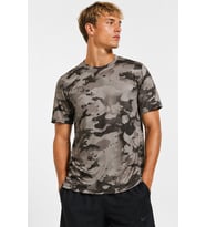 Nike Dri Fit Camo Training Mens T-shirt Kamuflaj Desenli Erkek Tişört Bej