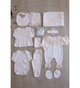 Kız Bebek Bej Natıral Pamuk Kumaş Dantelli Lüks 10 Lu Hastane Çıkışı Set STL6407