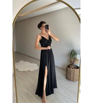 Neşeli butik kadın ışıltılı askılı yırtmaç detayı şifon abiye elbise NM002 (Siyah)