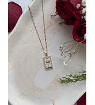 Kadın Gold Tarotkartı Çelik Hediye Kolye (Altın)