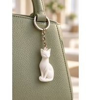 Minimal Kedi Anahtarlık 3D Figürlü Beyaz Kedi Çanta ve Anahtar Süsü