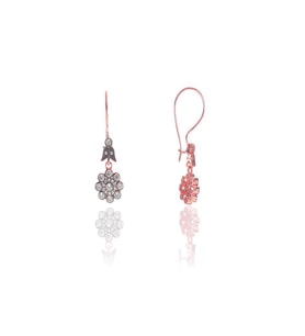 Söğütlü Silver Gümüş rose zirkon taşlı elmas montürlü çiçek modeli küpe