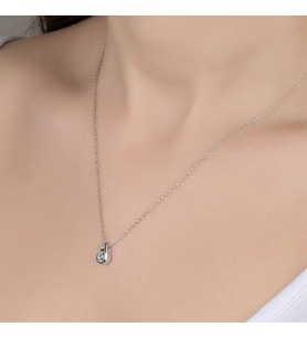 Taşlı Damla  Tek Taş 925 Ayar Gümüş Kolye