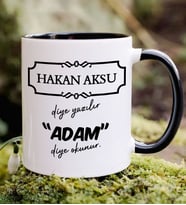 BK Gift Kişiye Özel Adam Diye Okunur Siyah Kupa Bardak, Arkadaşa Hediye
