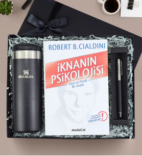 Stanley Termos & Kitap & Kalem Premium Hediye Seti (Model 2)