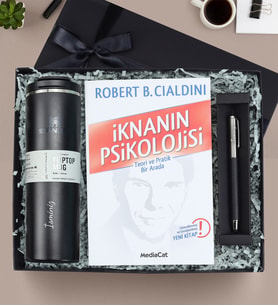 Stanley Termos & Kitap & Kalem Premium Hediye Seti (Model 2)