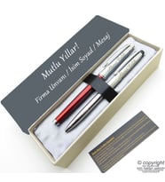 Scrikss İsme Özel Kalem Seti - Kırmızı Krom Roller Kalem + Tükenmez Set (Karışık)