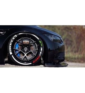 Lastik Stiker LASTİK YAZISI 4 adet PIRELLI 4 adet P ZERO ITALYA +KUYRUK BEYAZ 1.SINIF KALİTE SOLMAZ STİCKER