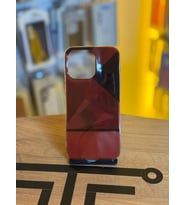 iPhone 15 Pro Max Uyumlu Kristal Görünümlü Geometrik Desenli Parlak Kılıf (Kırmızı)