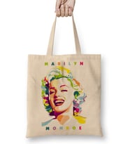 Marilyn Monroe. Bez Çanta Uzun Saplı