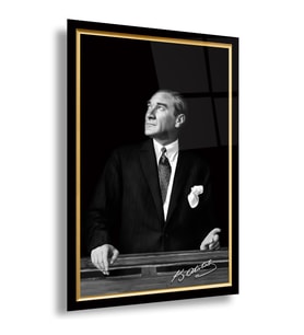 Atatürk Cam Tablo