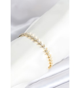 Pirinç Gold Renk Balık Sırtı Model Zirkon Taşlı Kadın Bileklik 5886 - HPSBYI8677-3672