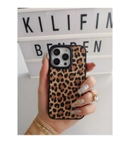 İphone 16 Pro Leopar Desen Kılıf Modeli