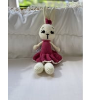 Fuşya Elbiseli Amigurimi Tavşan