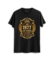 Vintage Gold Awesome Series April 1977 Siyah Tshirt