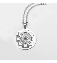 925 Ayar Gümüş  Sri Yantra Kolye