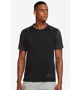 Nike Rise 365 Run Division Short-Sleeve Toparlanır Koşu Tişörtü Siyah