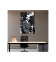 Tekli Dikey Kanvas Ofis Tablosu Siyah Beyaz İleriye Bakan Atatürk
