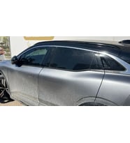 Renault Megane E-Tech 2023 Sonrası Tavan Çıtası Parlak Siyah