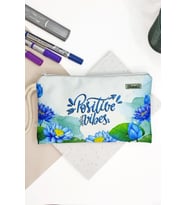 Lotus Positive Desenli Kalem Kutusu Yıkanabilir Bez Kalemlik (Mavi)
