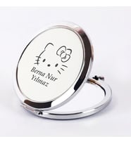 Kişiye Özel İsimli Hello Kitty Baskılı Daire Metal Ayna Çanta, Cep ve Makyaj Aynası (Gümüş)