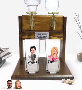 BK Gift Kişiye Özel Erkek ve Kadın Tasarımlı İkili Rakı Bardağı ve Çift Musluklu Doğal Ahşap Rakı Standı-3 (Model 1)