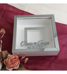 25x25 Cm Beyaz-Füme Fotoğraf Bölümlü Anı Çerçevesi! İsimli Ledsiz! Gül Saklama Kutusu