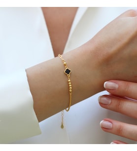 Yonca Siyah Mineli Trend Gold Gümüş Bileklik