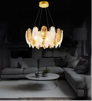 Hawai 50'lik Taşlı Avize  Yaprak Taşlı Zarif  Modern Salon Avize (Gold)
