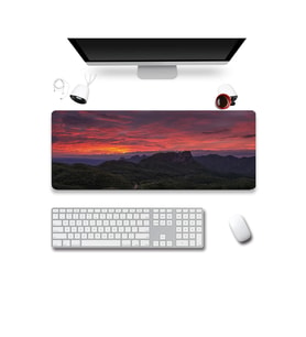 SonicTouch Klavye Mousepad 32x70cm Dikişsiz Pürüzsüz Sıvı Geçirmez Kaymaz Taban Kızıl Ufuk
