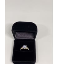 Swarovski Tek Taş Gümüş Yüzük
