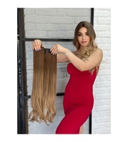 PerukAvm Luxury Geniş Dalgalı Yarımay+2 Yan Çıtçıt Ombreli