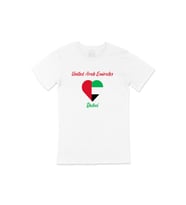 Dubai Bayraklı Kalpli Tişört (Beyaz)