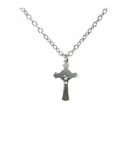 Haç Figürlü Hz. İsa Kolye – 60 cm Zincirli, Dini & Unisex Metal Takı (Gümüş)