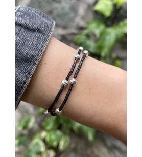 Gümüş Dorika Boncuklu Gümüş Kazaziye İki Zincirli Siyah Bileklik : Siyah - Beyaz - 17 cm : Altın-Siyah - 17 cm : Siyah - Beyaz - 20 cm : Altın-Siyah - 20 cm : Siyah - Beyaz - 19 cm (Siyah - Beyaz)