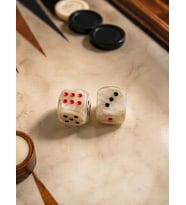 Doğal Oniks Taş Tavla Zarı 1.5 cm – El Yapımı Premium Zar Seti (2’li)