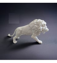 Hediyelik Aslan Figürü 15 cm – Doğal Malzemeli Modern Ev Ofis Masaüstü Dekoru
