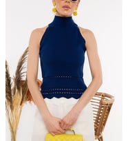 Kadın Saks Mavisi Halter Yaka Dantel Detaylı Bluz