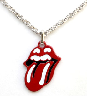 Blora Kiss Kolye