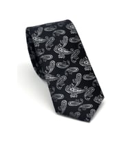 Gri Şal Desenli Siyah Dokuma Kumaş Mendilli Slim Fit Kravat // SDK-2507-1