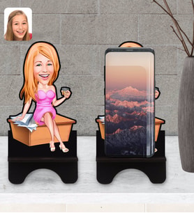 BK Gift Kişiye Özel Kadın Patron Karikatürlü Ahşap Biblo Telefon Standı-7
