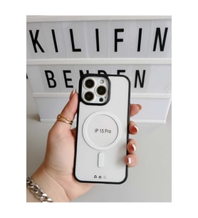 İphone 15 Pro Magsafe Özellikli Kılıf Modeli