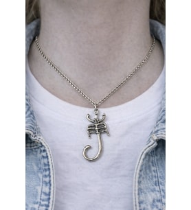 Scorpio Line – Akrep Figürlü Unisex Kolye (60 cm Zincir)