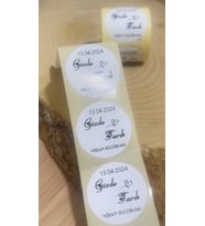 Nişan Hatırası, Nikah Hatırası Yuvarlak Yapışkanlı Etiket 3x3 cm 150 Adet