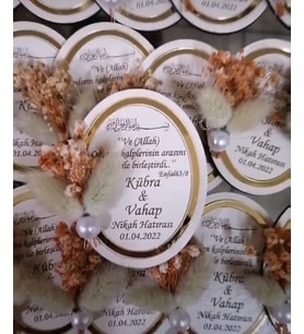 Kişiye Özel Ahşap Üzeri Pleksi Magnet Hatıra (Altın)